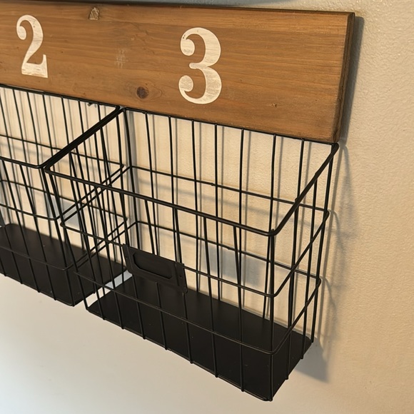 WOOD AND WROUGHT IRON BASKET WALL DECOR - Picture 4 of 6